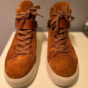 Frye Womens Sneakers Shoes Brown 3471333
High Top Lace Up Zipper 7.5 M